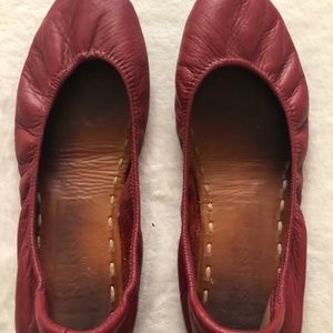 Red Tieks ballet flats